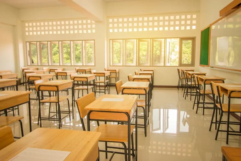 Wounded Teacher Played Dead to Survive Gunman