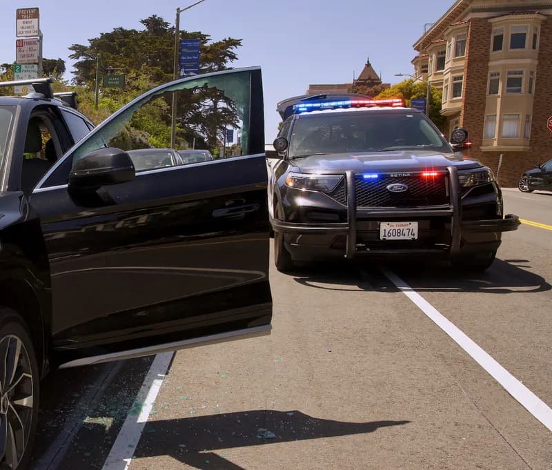 Four Detained Over NFL Player's Shooting